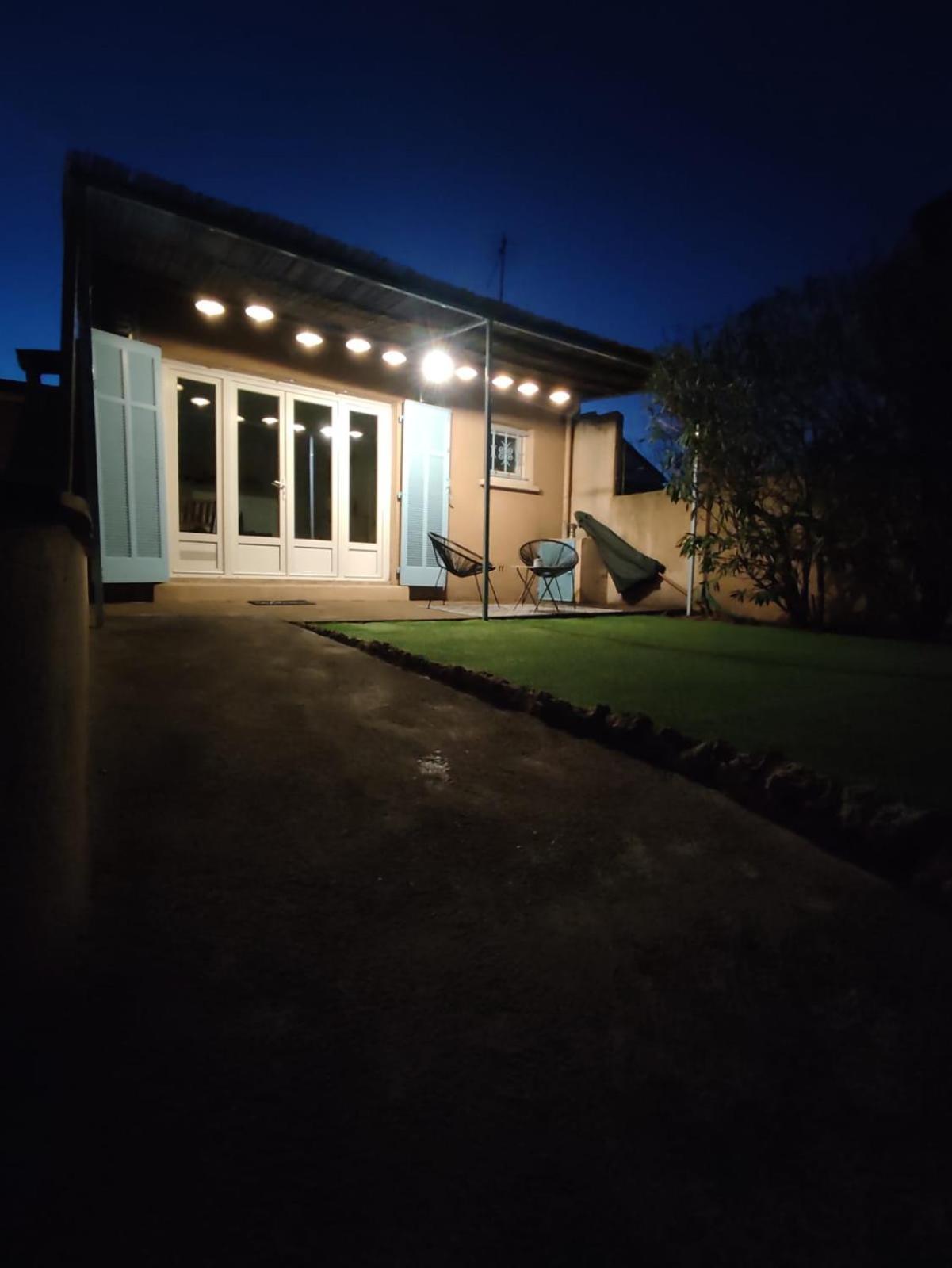 Studio Jardin Privatif 300M De La Plage Sainte-Maxime Buitenkant foto