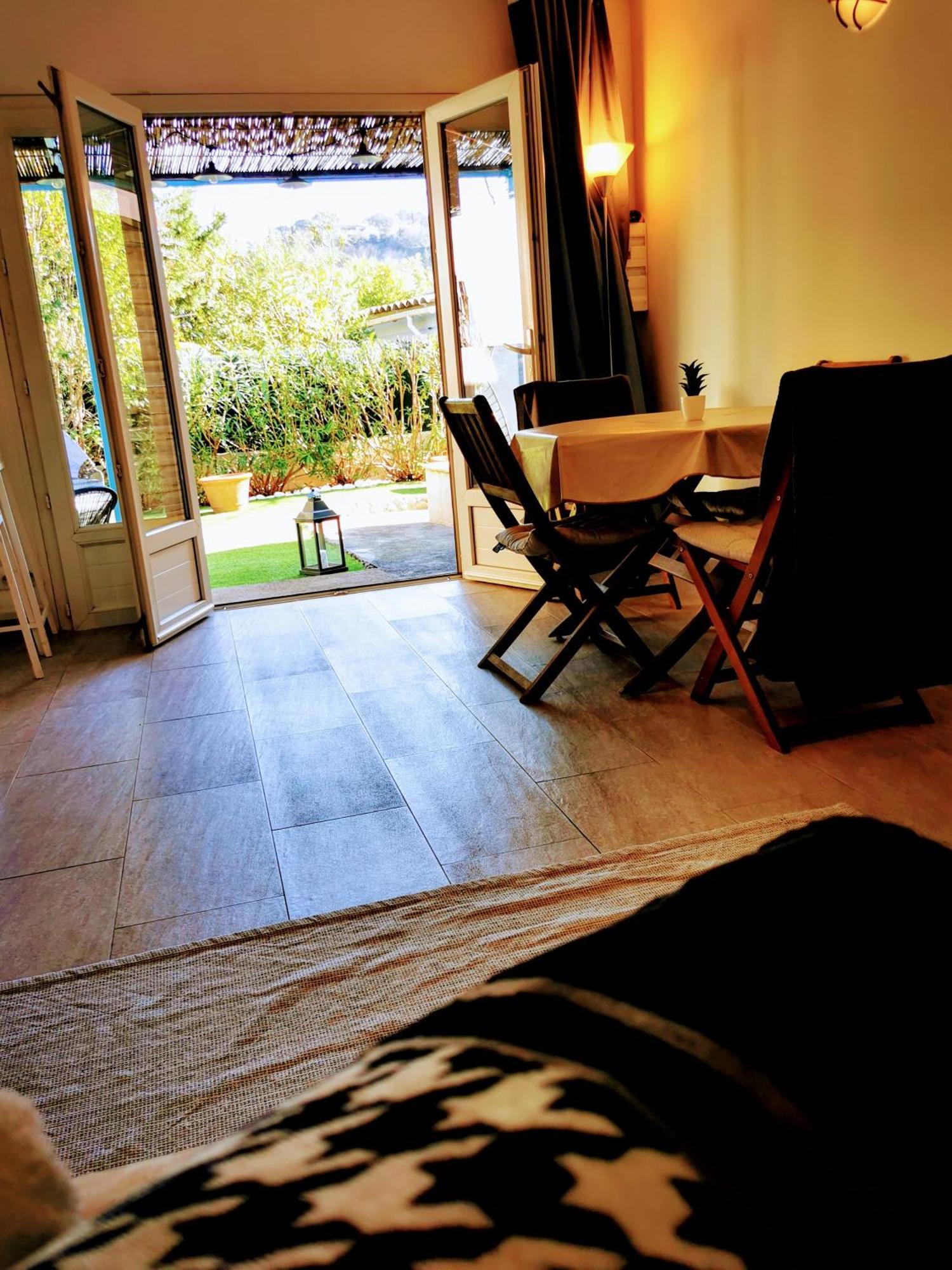 Studio Jardin Privatif 300M De La Plage Sainte-Maxime Buitenkant foto